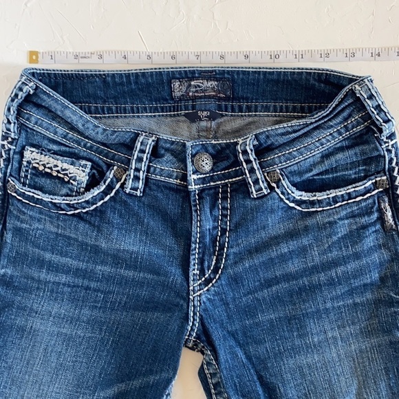 Silver Jeans Women's Boot Cut in Indigo - Picture 4 of 11